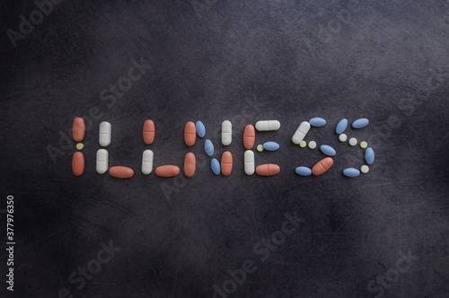 Pills lettering- napis z tabletek- illness