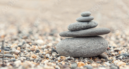 Piedras colocadas en equilibrio