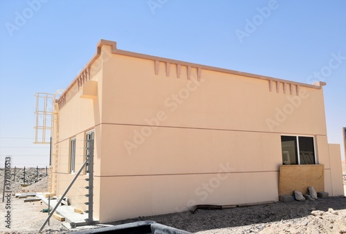 New small house construction in the middle of the desert. © KG