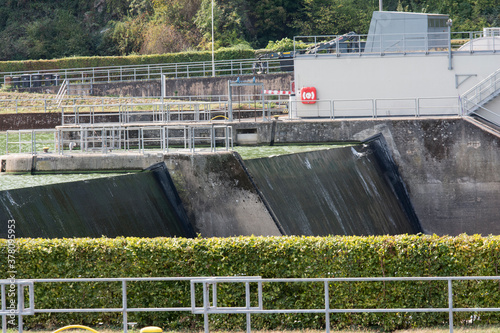 Staustufe an der Mosel photo