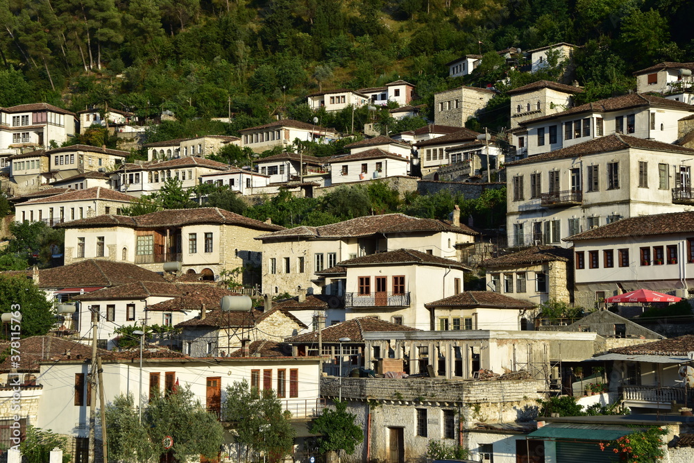 Miasto Berat Albania 1000 okien