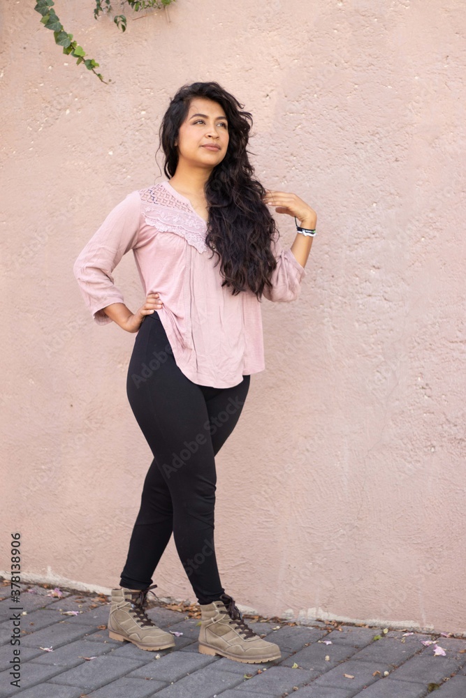 Mujer latina Mujer latina