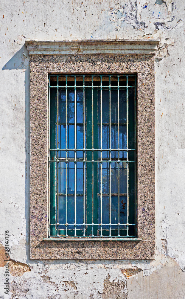 Ancient colonial window, Rio
