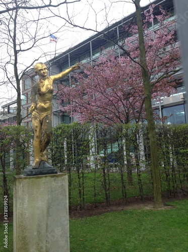 statue in the park
