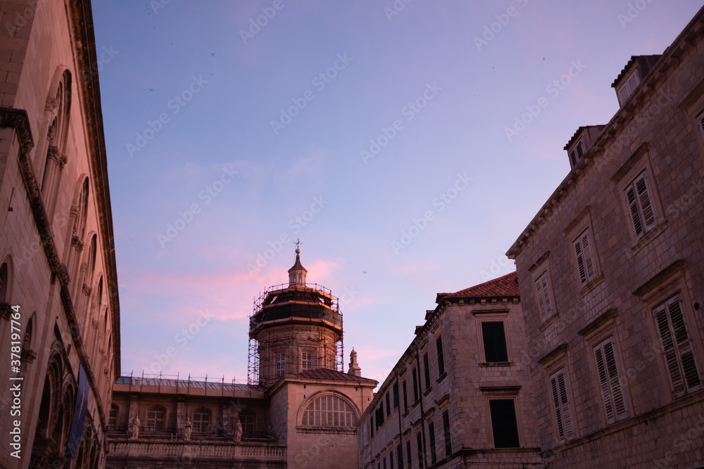 A Photo Of A Beautiful Old Architecture A Photo Of A Beautiful Old Architecture