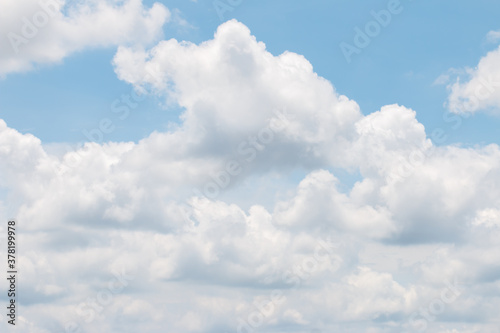 Obraz na płótnie Group of cloud in the sky w salonie