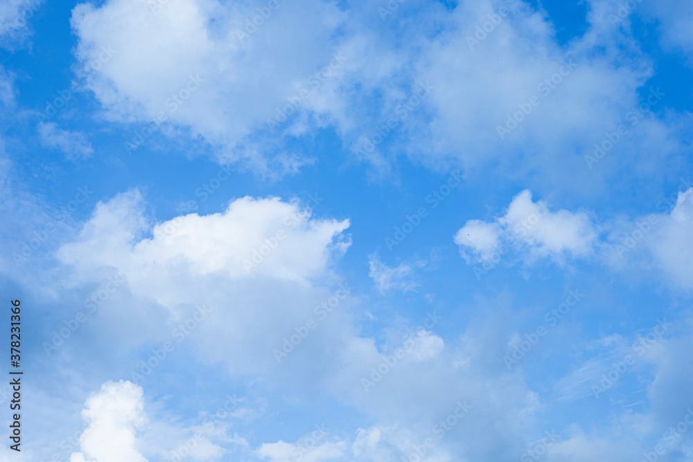 Obraz premium blue sky with clouds