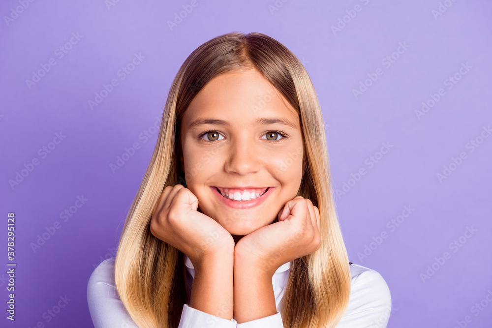 Close-up portrait of her she nice-looking sweet attractive cheerful cheery cute schoolkid expecting lesson courses classes isolated bright vivid shine vibrant lilac violet purple color background Close-up portrait of her she nice-looking sweet attractive cheerful cheery cute schoolkid expecting lesson courses classes isolated bright vivid shine vibrant lilac violet purple color background