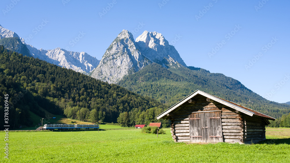 Wandern an der Zugspitze in Bayern