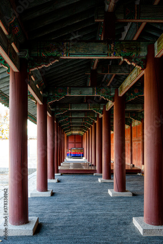 Pillars of Korean traditional houses © 영필 윤