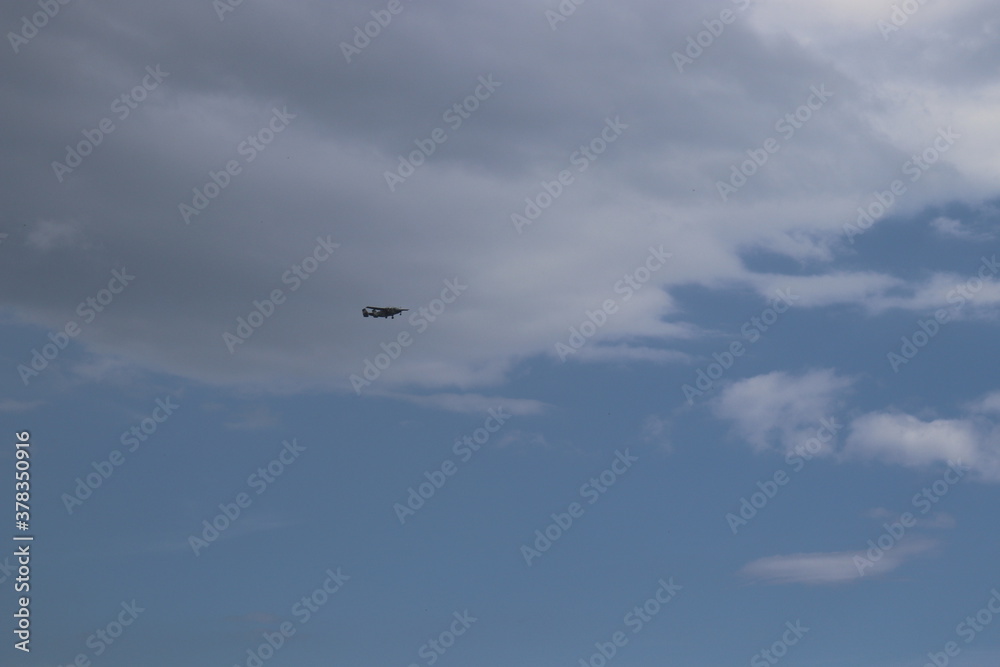 Fototapeta premium airplane in the sky