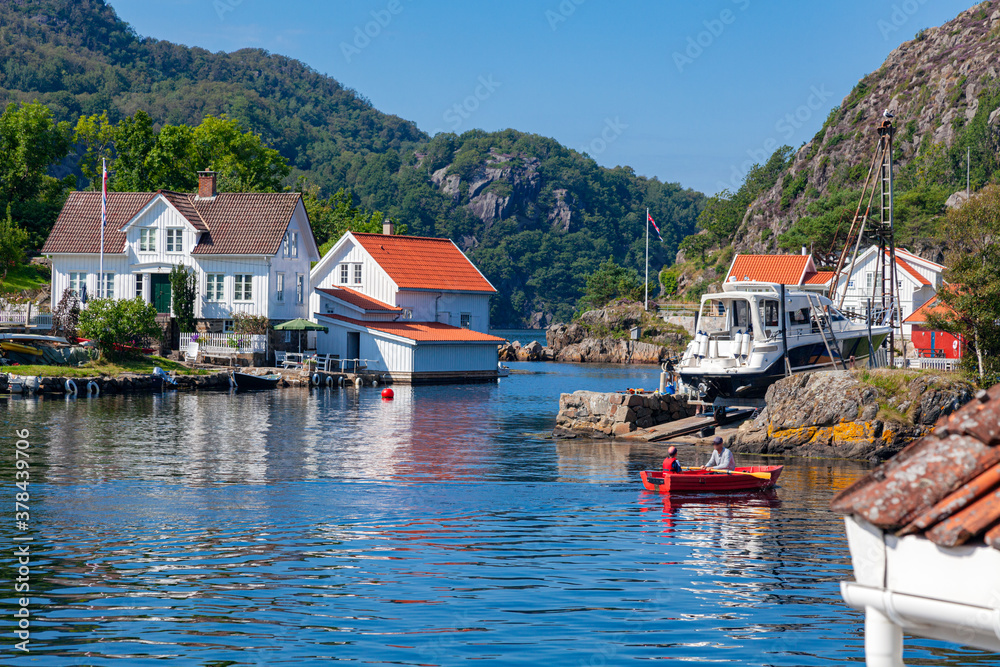 Fischerdorf in Südnorwegen