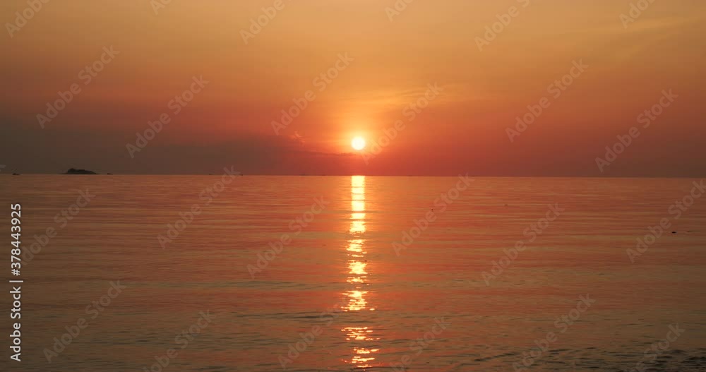 Sunset timelapse sun goes down into the sea Sunset timelapse sun goes down into the sea