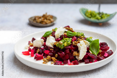 Beetroot salad with pesto and goat cheese