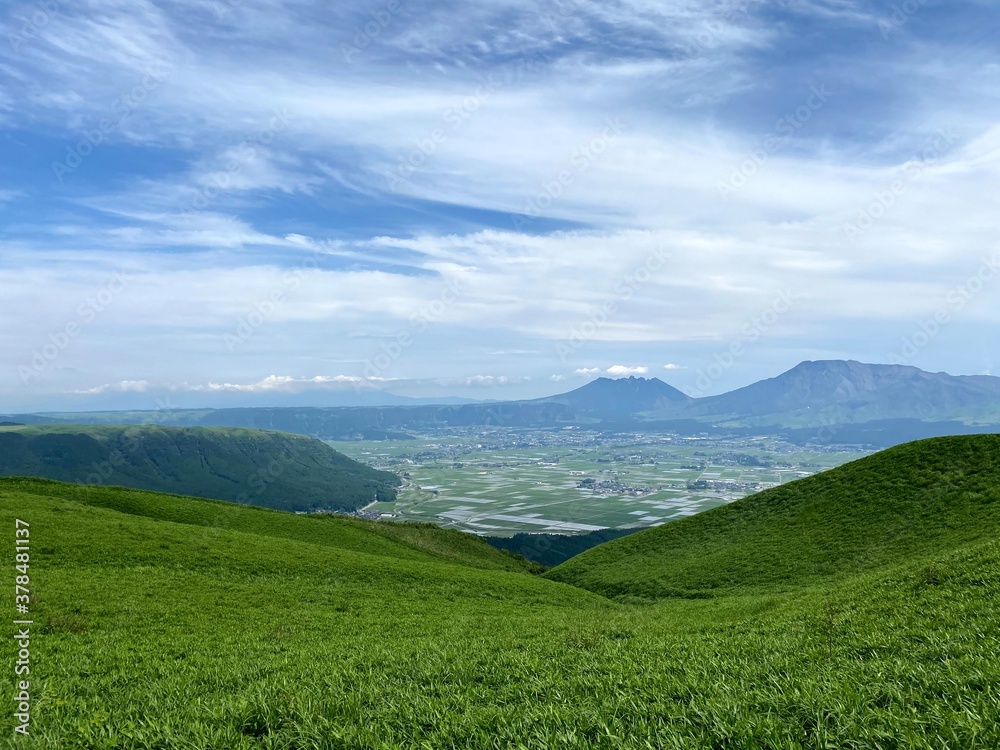 Fototapeta premium 青空 山頂