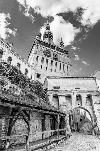 Fotografie The Clock Tower, a gate tower, main entry point to the citadel of Sighisoara, Mu