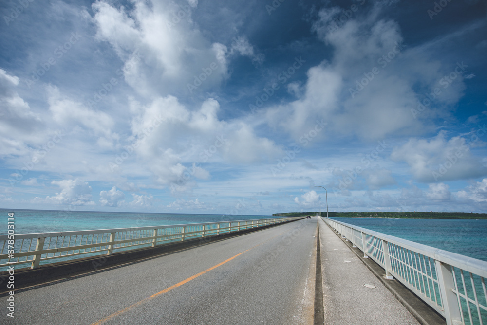 Fototapeta premium ビーチ, 来間大橋, 来間島, 宮古島, 沖縄, 日本