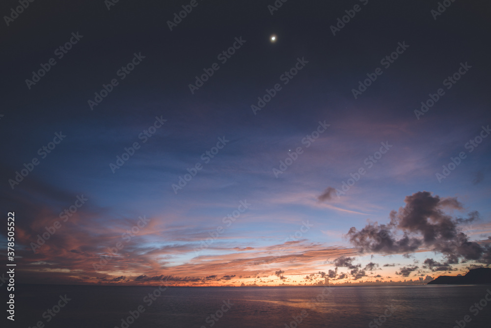 Obraz premium 宮古島の朝焼け, 日の出, 釣り, 沖縄, 浦底漁港