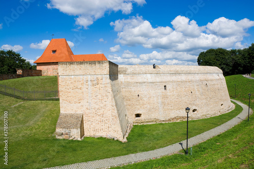 The Artillery Bastion of Vi...