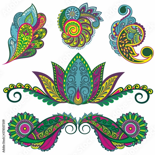 Set of paisley elements with flowers