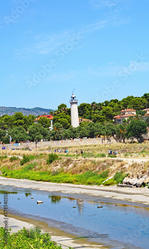 Puerto y faro de Sant Cristofol en Vilanova i la Geltru en Barcelona, Catalunya, España, Europa
 photo