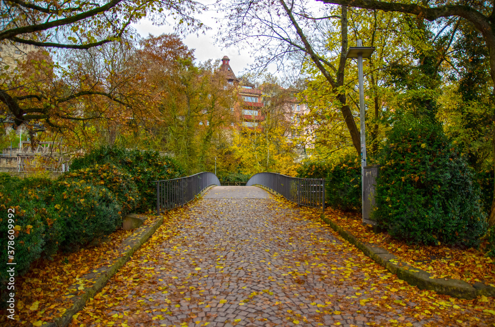 Schwäbisch Hall am Fluss Kocher mit seinen wunderschönen Fachwerkhäusern - Baden Württemberg Germany Schwäbisch Hall am Fluss Kocher mit seinen wunderschönen Fachwerkhäusern - Baden Württemberg Germany