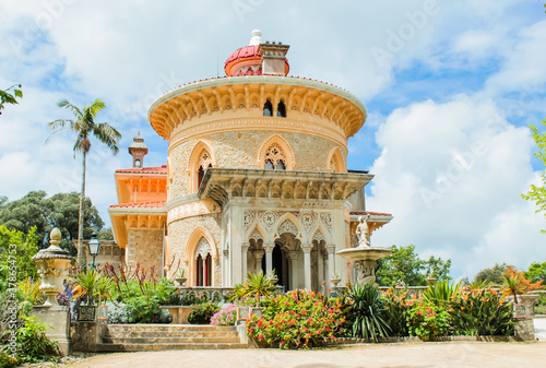 Lovely romantic palace and park ensemble in Sintra, Portugal - Montserrat Palace