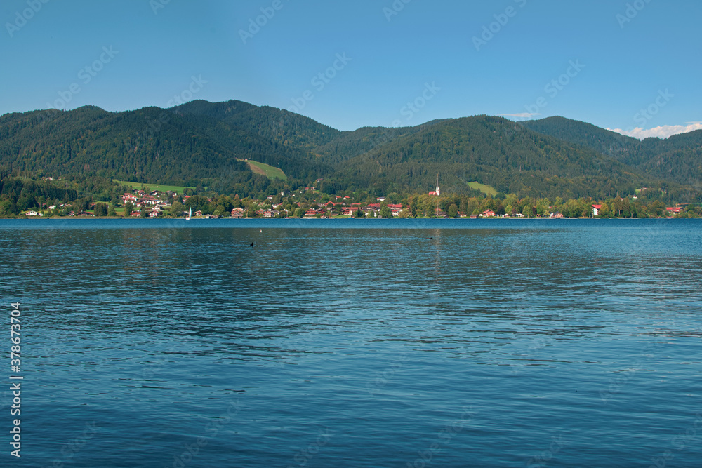 Fototapeta premium View of Lake Tegernsee and the mountains in Bavaria Germany