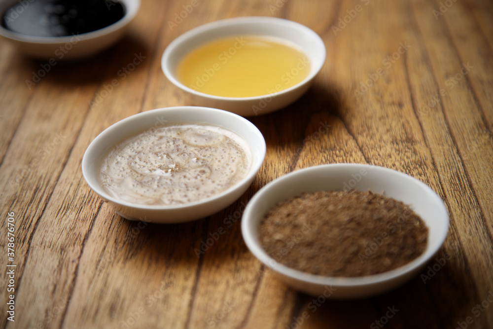 Health food dishes prepared with medicinal herbs Health food dishes prepared with medicinal herbs