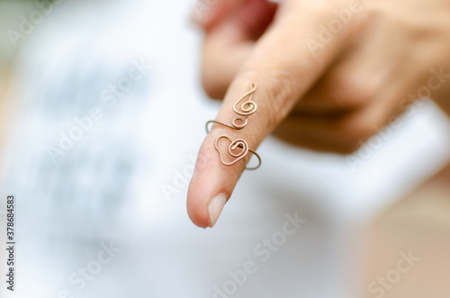 Finger and musical note