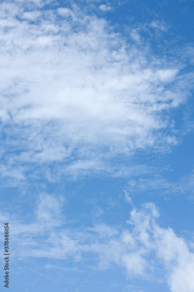 Obraz premium clouds against blue sky