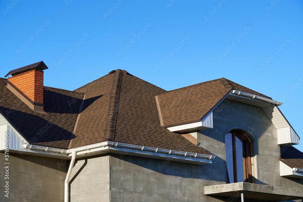 new roof and house under construction