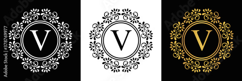  Gold letter  V Vintage set black, white and golden flower ornament initial letters.  Alphabet. Logo vector 