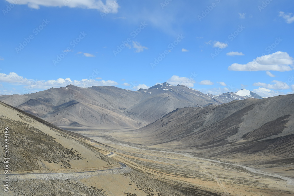 Beautiful landscape view of Leh Ladakh tanglang la Beautiful landscape view of Leh Ladakh tanglang la