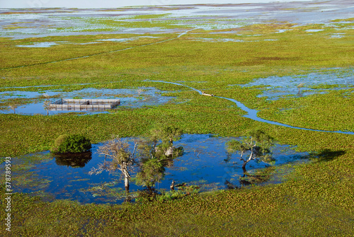 Vista aérea de fazenda no período da da cheia do Pantanal de Barão de Melgaço. © Pulsar Imagens