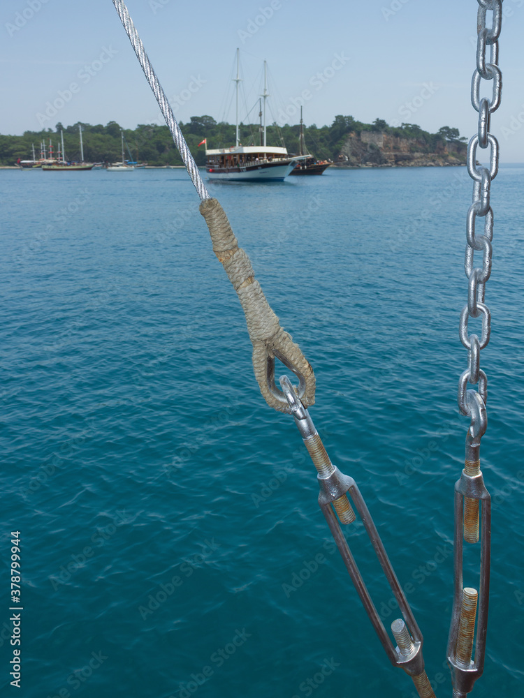 Obraz premium Festgezurrt