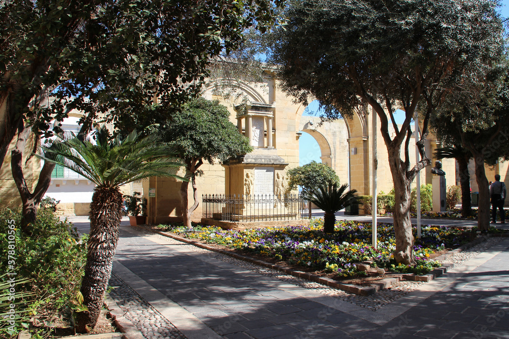 upper barrakka gardens in valletta (malta) upper barrakka gardens in valletta (malta)