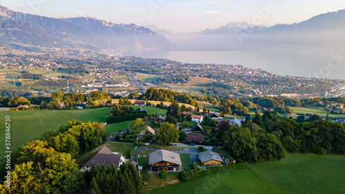 Fototapeta Naklejka Na Ścianę i Meble -  Beautiful view over the valley and the swiss riviera, Switzerland.
