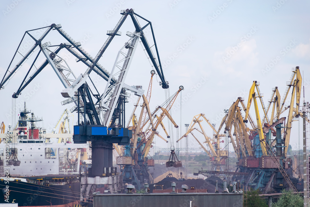 Cranes loading ship