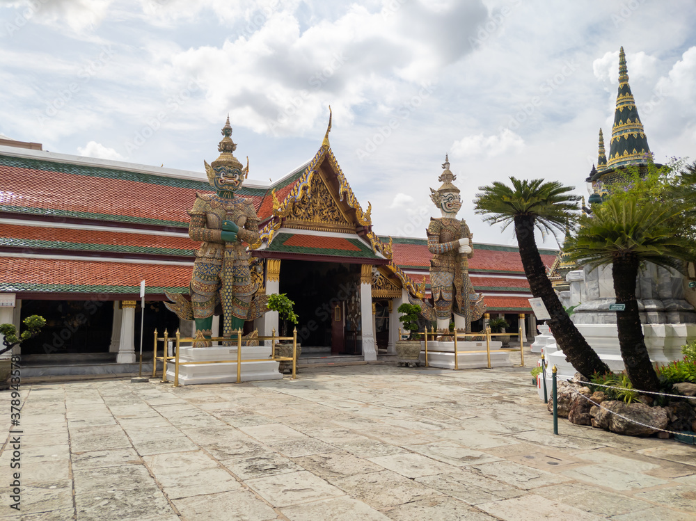 Naklejka premium Wat Phra Kaew Temple of the Emerald Buddha,Landmark of Thailand in which tourists from all over the world do not miss to visit.