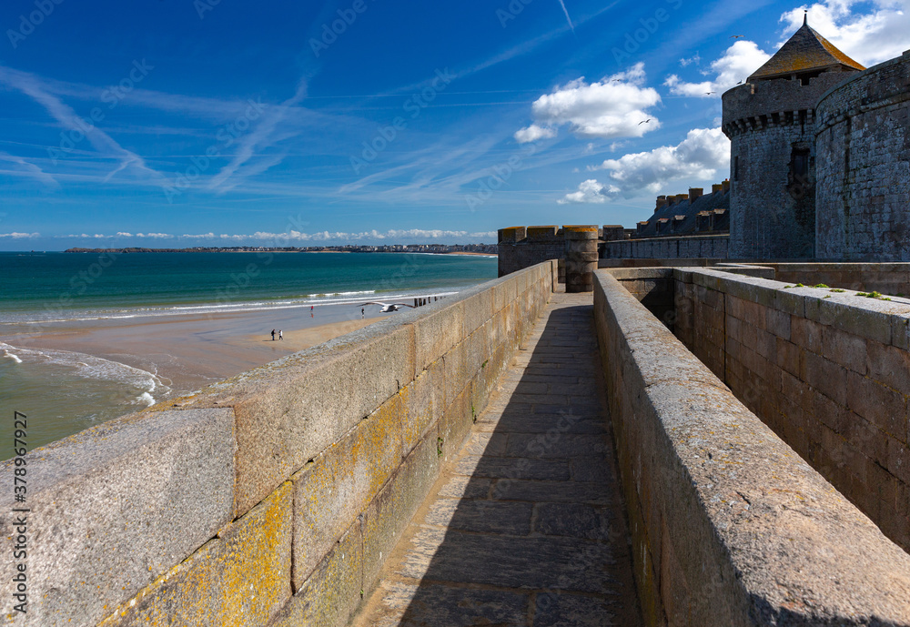 Saint Malo. The old fortress wall.