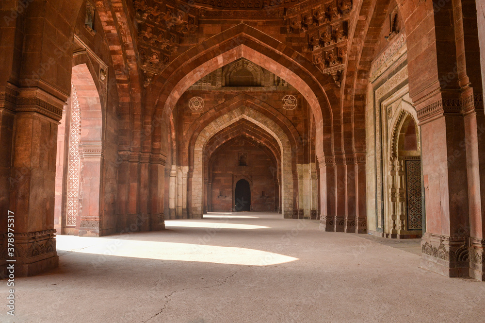 A mesmerizing view of architecture of old fort from inside.