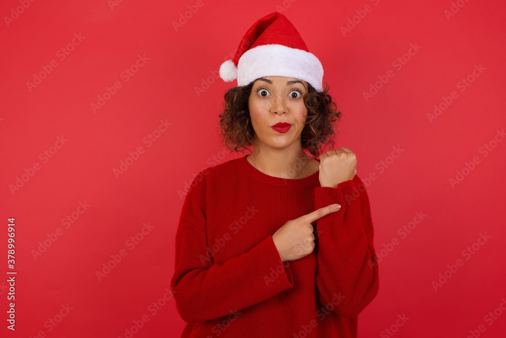 Beautiful young Caucasian woman over isolated background In hurry pointing to watch time, impatience, upset and angry for deadline delay Beautiful young Caucasian woman over isolated background In hurry pointing to watch time, impatience, upset and angry for deadline delay