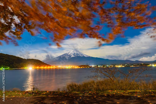 A night in Kawaguchiko. Pan...