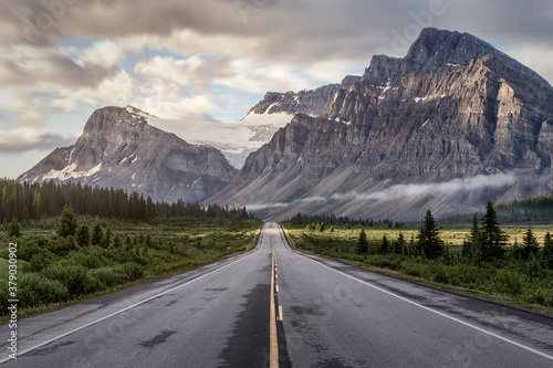 Icefields Parkway, Canada © Lindsay
