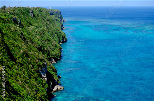 Beautiful sea scenery of Irabu Island on a remote island of Miyako Island, Okinawa Prefecture, Japan © 賢一 山内