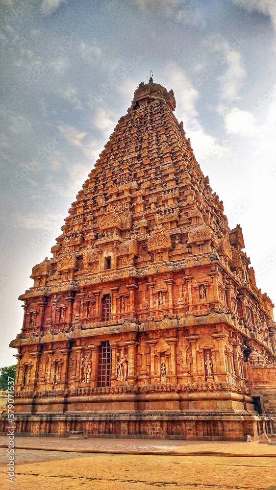 Incredible India, India is well known for their architecture. This temple is located in Tamil Nadu 