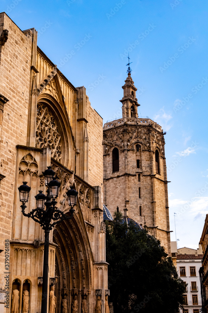 Kathedrale an der plaza de la virgen in der altstadt von Valencia 