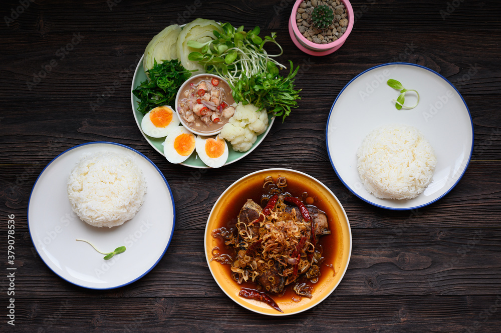 Fresh Boiled Shrimp paste sauce with vegetables in plate