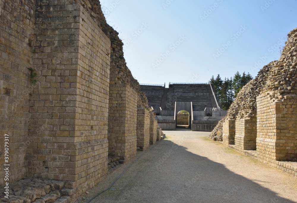 Amphithéâtre de Grand (Vosges)